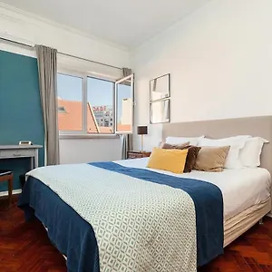 Apartment Claude Homes Rato, Lissabon